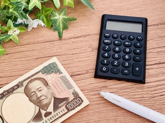 第三者への遺贈は税金が高い？相続税2割加算や不動産コストの注意点