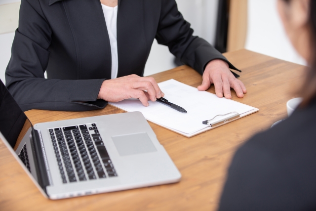 法定後見制度とは？手続きの流れと詳細をわかりやすく解説