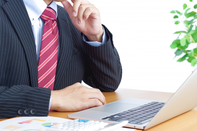 兄弟の不動産相続で揉めない方法は？換価・代償分割と共有のリスク